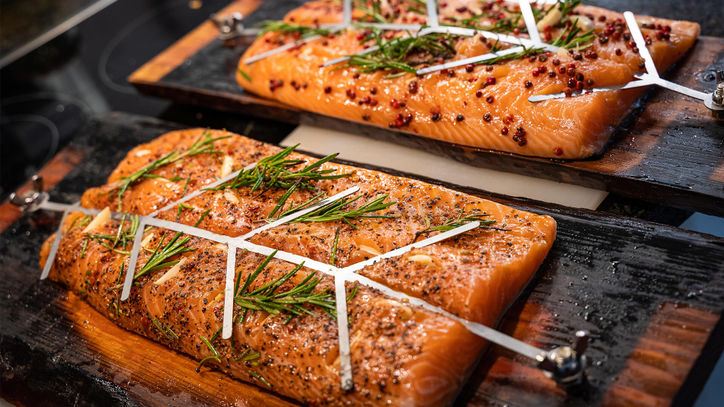 Entdecke die Vielfalt des Grillens mit Fisch bei unserem einzigartigen Grillkurs!  Kochkurs F(r)isch vom Grill