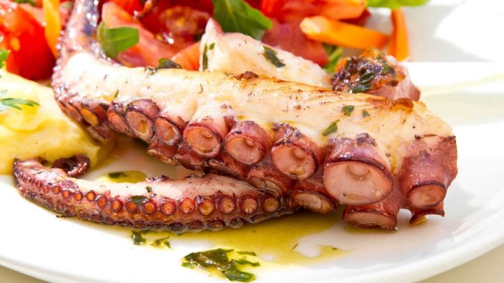 Spanische Delikatessen wie Manchego, Bacalao und Iberico als Tapas. Die kleinen Leckereien in der Gourmetvariante Kochkurs Tapas für Gourmets