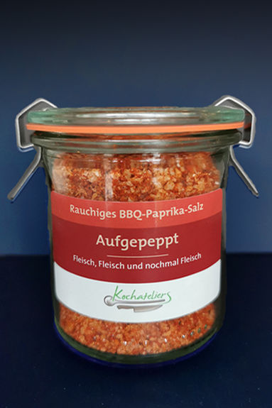 Aufgepeppt: Rauchiges BBQ Paprika-Salz. Für Fisch, Fleisch und nochmals Fleisch. Aufgepeppt: Rauchiges BBQ Paprika-Salz. Für Fisch, Fleisch und nochmals Fleisch.