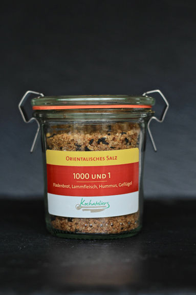 Fantastische Salzmischungen und Gewürze ✓ handgefertigt ✓ auf Fleur de Sel-Basis ✓ getrocknete Kräuter, Gewürze, Extrakte von Gemüse und Obst. Die exklusiven Salz- und Gewürzmischungen sind nur in den Kochateliers erhältlich – verpackt in einem schönen Weck-Glas auch ein schönes Geschenk! Salze und Gewürze - exklusive Mischungen